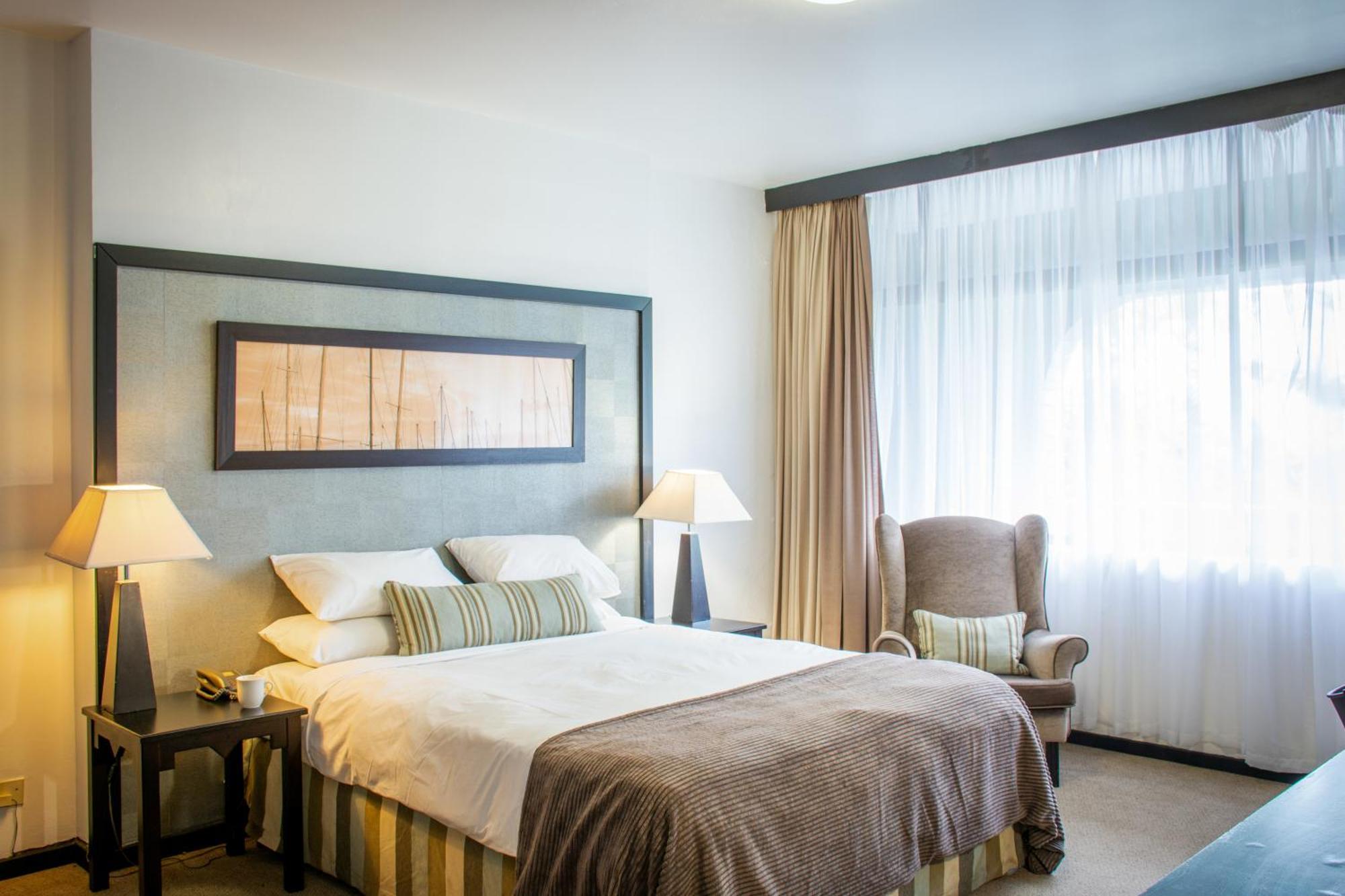 อินดาบา ลอดจ์ ริชาร์ดส เบย์ Hotel ริชาร์ดสเบย์ ภายนอก รูปภาพ