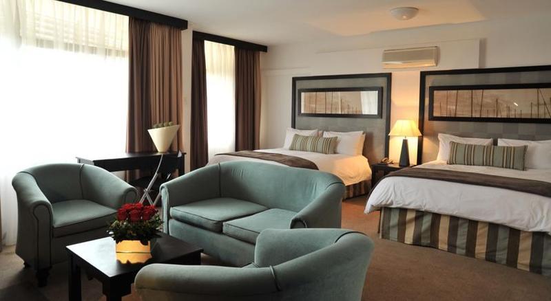 อินดาบา ลอดจ์ ริชาร์ดส เบย์ Hotel ริชาร์ดสเบย์ ภายนอก รูปภาพ